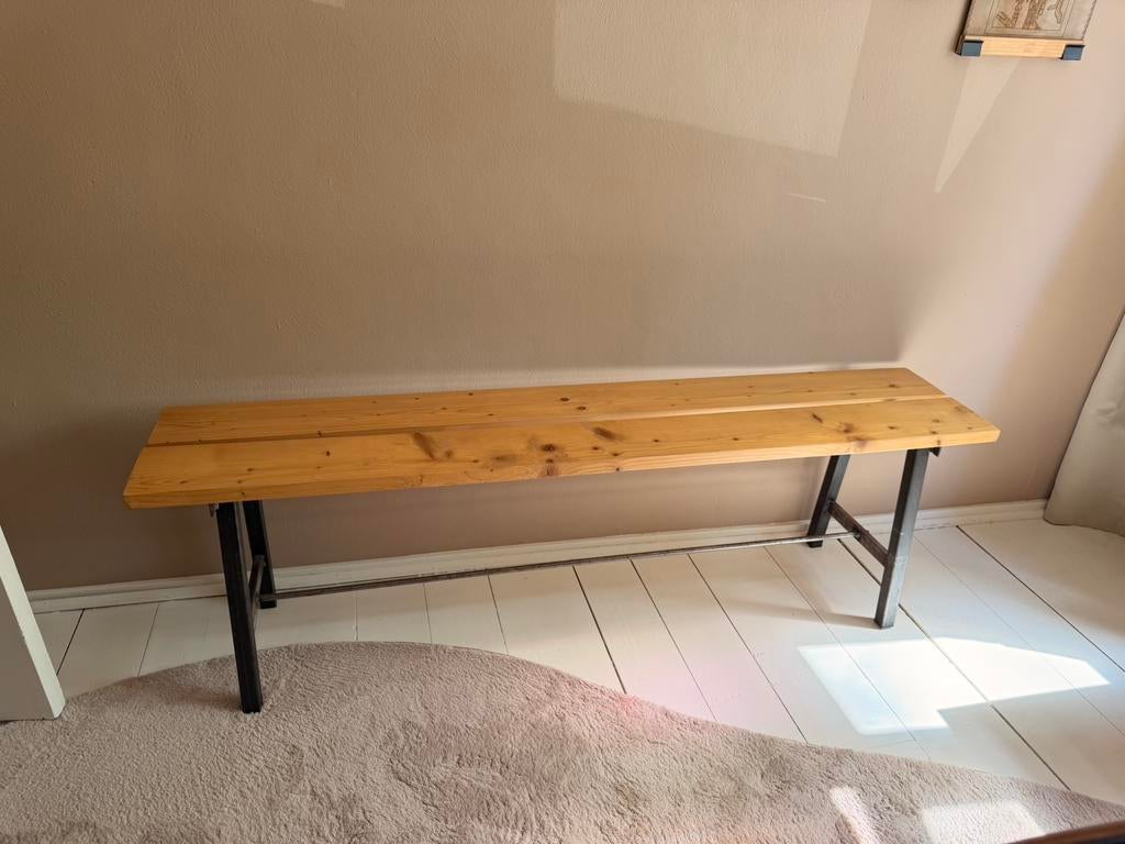 Houten bank met stalen frame, Ophalen, Zo goed als nieuw, Hout