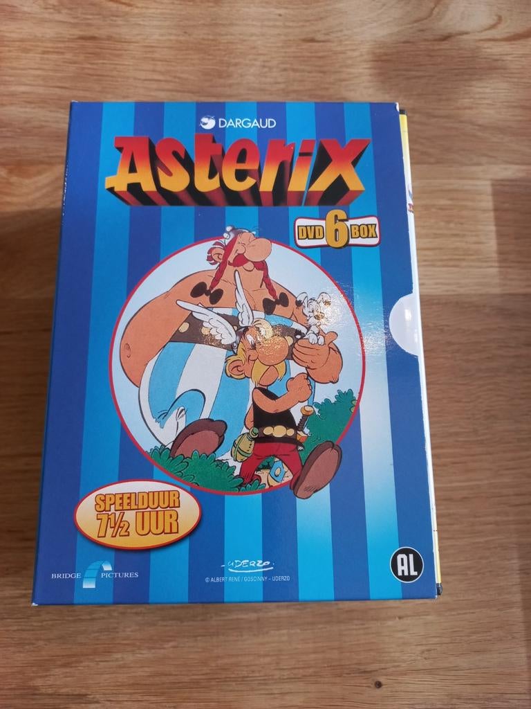 Asterix 6 dvd box, Alle leeftijden, Ophalen of Verzenden, Zo goed als nieuw, Overige typen