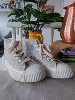 Bullboxer Trainers size 39, Wit, Ophalen of Verzenden, Bullboxer, Sneakers of Gympen