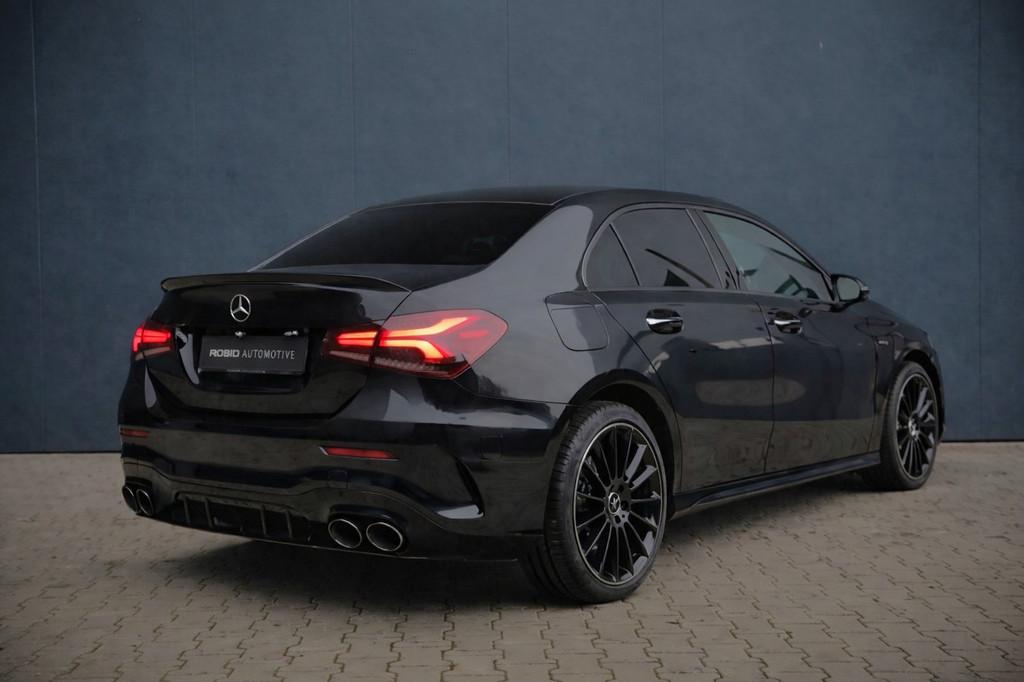 Mercedes-Benz A-Klasse 200 Business Solution AMG | Stoelverw, Auto's, Gebruikt, 4 cilinders, Zwart, Origineel Nederlands