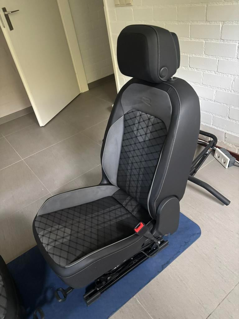Stoelen tiguan R perfect voor in caddy, Auto-onderdelen, Interieur en Bekleding, Ophalen, Nieuw
