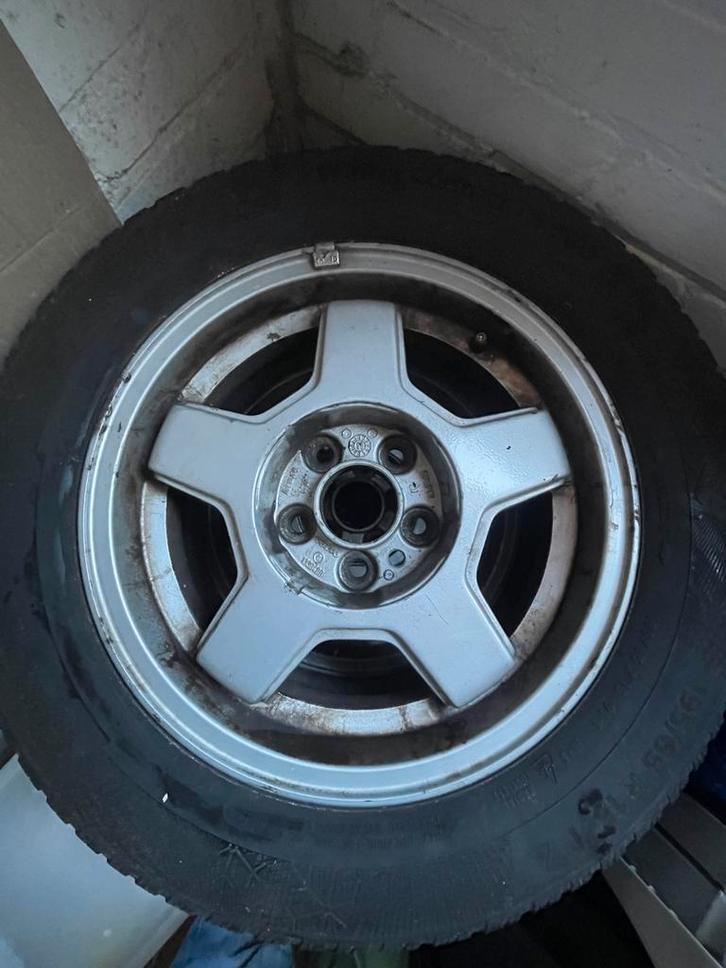 Volvo 740/240/940 Draco velgen met winterbanden, Auto-onderdelen, Overige Auto-onderdelen, Volvo, Gebruikt, Ophalen of Verzenden