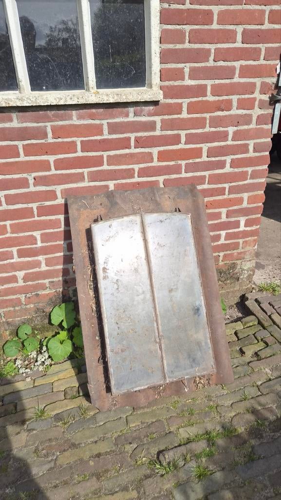 Antiek gietijzeren dakraam - Uniek en authentiek, Gebruikt, Minder dan 80 cm, Minder dan 80 cm, Ophalen of Verzenden