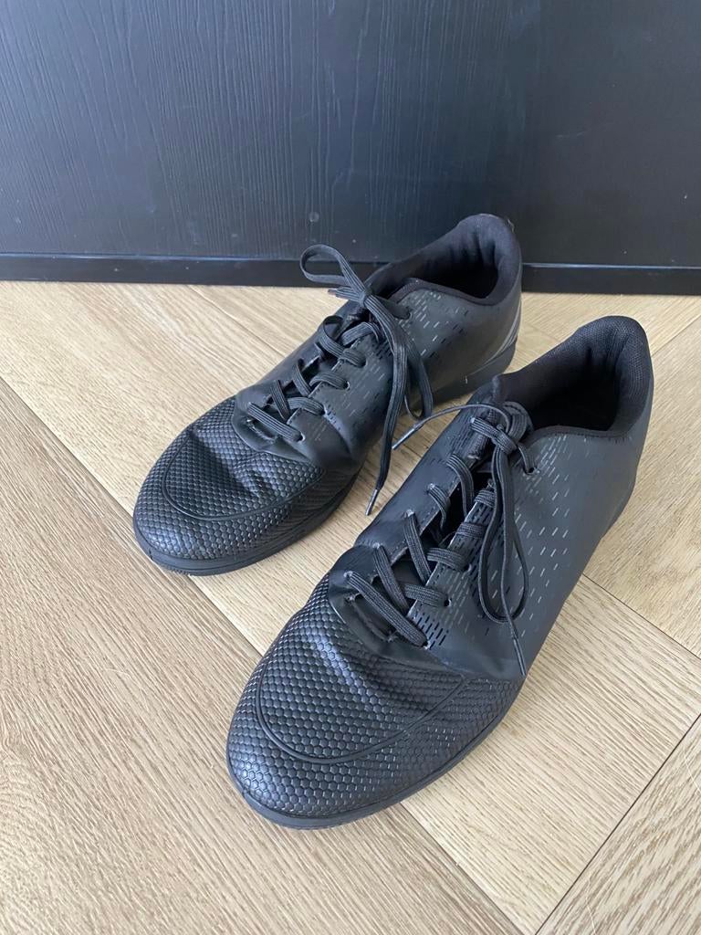 Gymschoenen nieuw maat 41 42, Ophalen, Nieuw, Sportschoenen, Zwart