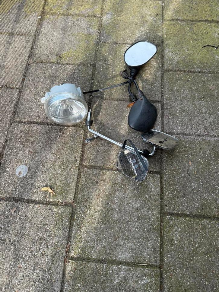 spiegels sefera spiegels vespa lx koplamp, Ophalen of Verzenden, Zo goed als nieuw, Koplamp, Vespa