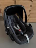 Maxi-Cosi Pebble Plus met FamilyFix One Base (i-Size), Kinderen en Baby's, Autostoeltjes, Ophalen, Zijbescherming, Zo goed als nieuw