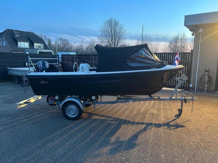 Sloep Consoleboot Liberty 435 met suzuki 8pk motor., Watersport en Boten, Motorboten en Motorjachten, Gebruikt, Polyester, Tot 6 meter