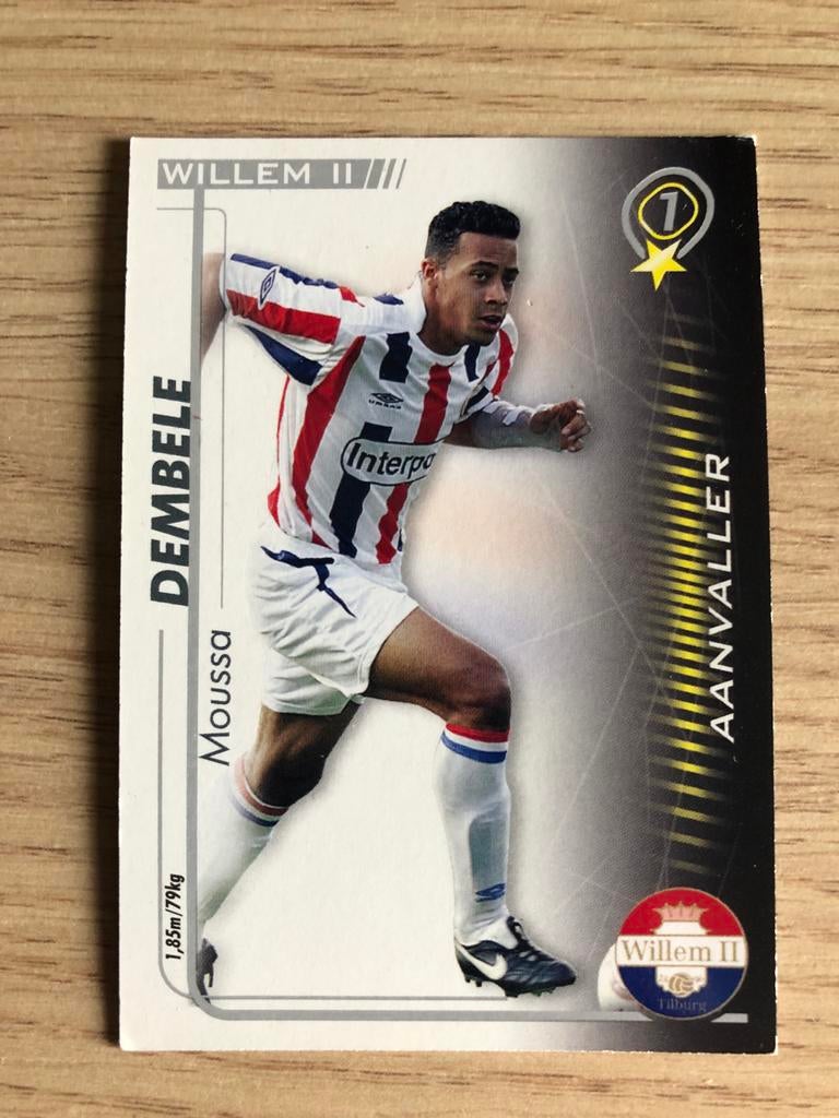 All Stars 2005-2006 Moussa Dembele ROOKIE, Verzamelen, Sportartikelen en Voetbal, Ophalen of Verzenden, Zo goed als nieuw, Willem II