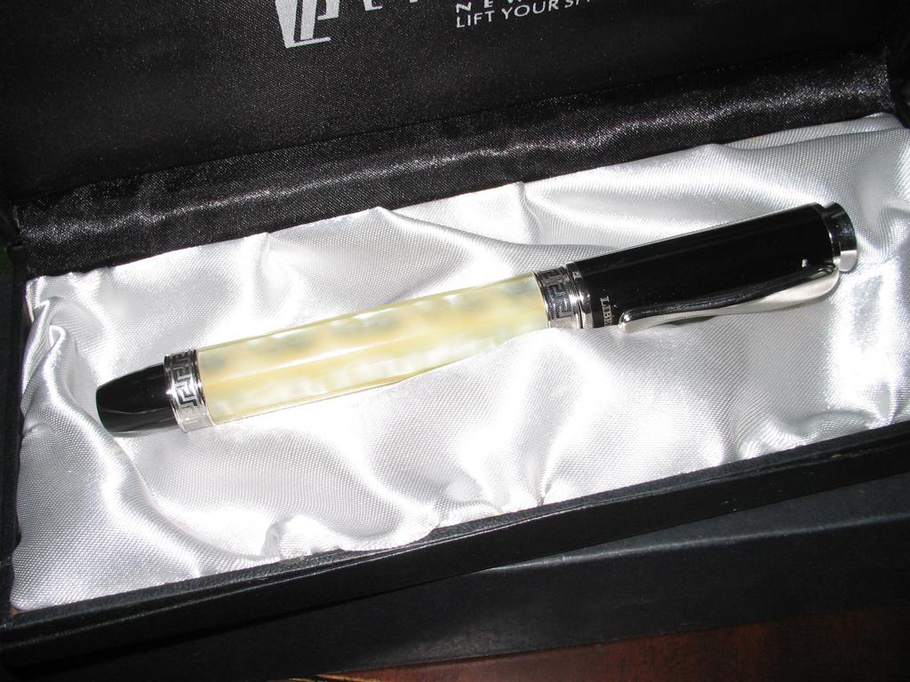 Libelle Nature Collection Mother of Pearl Vulpen medium nib, Ophalen of Verzenden, Nieuw, Vulpen, Overige merken