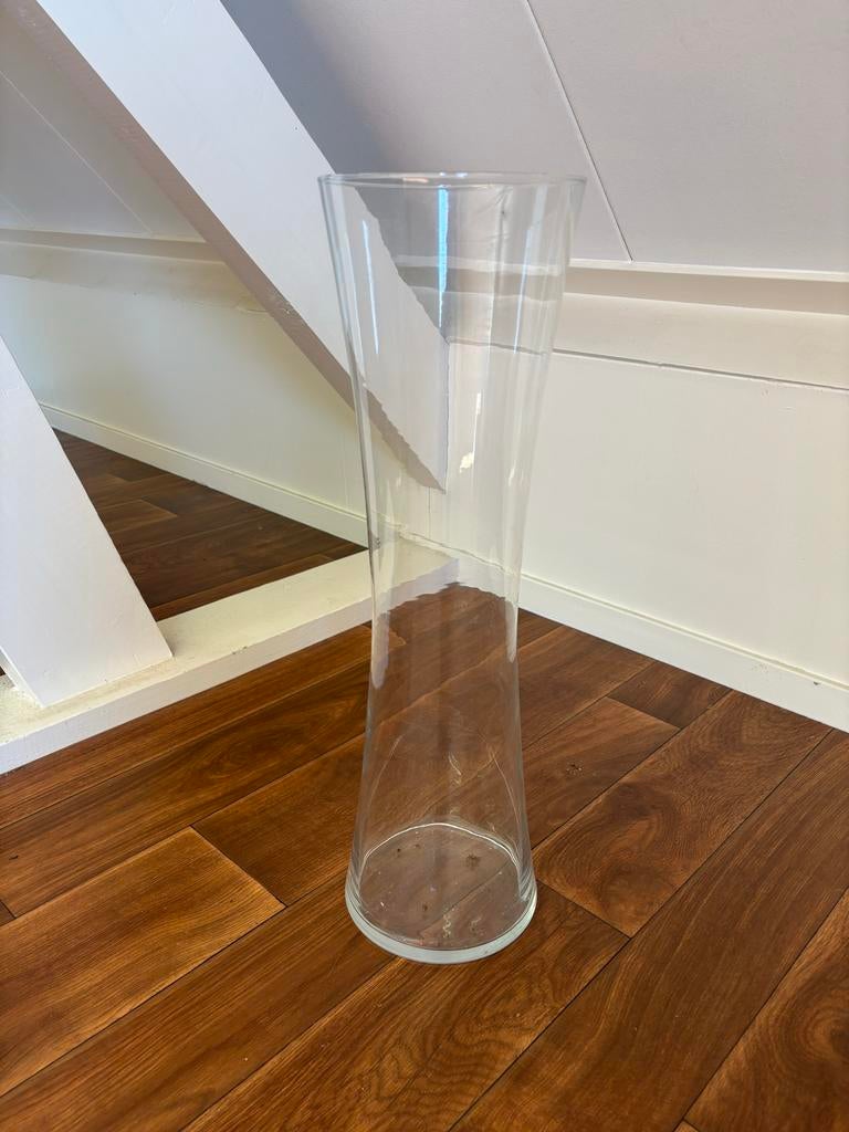 Elegante glazen vaas - 60 cm hoog, Ophalen, Gebruikt, Overige kleuren, 50 tot 75 cm