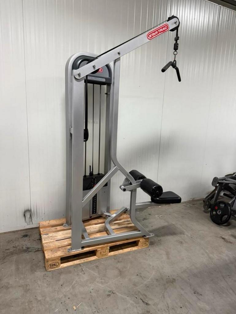 Star trac latpulldown / lat pulldown / latzug / lats, Ophalen, Benen, Gebruikt, -