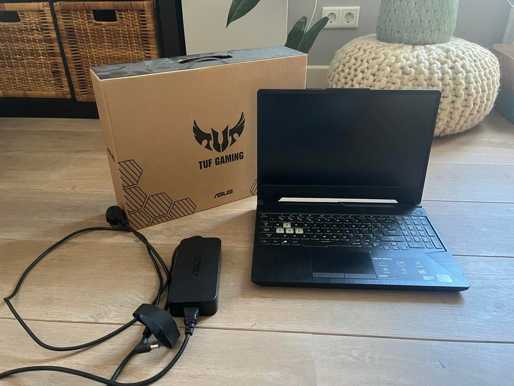 Asus TUF Gaming FX506 - Krachtige Gaming Laptop, Computers en Software, Met videokaart, 2 tot 3 Ghz, Ophalen of Verzenden, Zo goed als nieuw