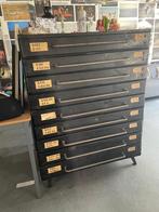 Vintage architectenkast van metaal en 9 lades, Ophalen, 5 laden of meer, 100 tot 150 cm, 50 tot 100 cm