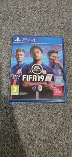 Fifa 19 voor PS4, Ophalen of Verzenden, Zo goed als nieuw, Sport, 3 spelers of meer