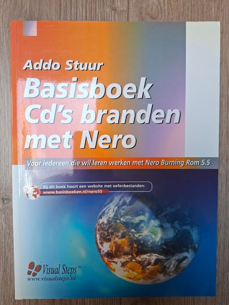 Computerboeken Addo Stuur. Cd's branden en fotobewerking., Boeken, Ophalen of Verzenden, Beta, Zo goed als nieuw
