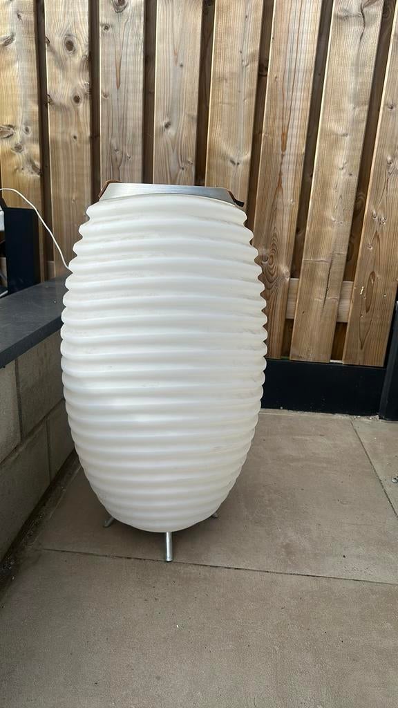 Muziek , wijnkoeler en lamp, Minder dan 50 watt, Ophalen of Verzenden, Led, Netvoeding