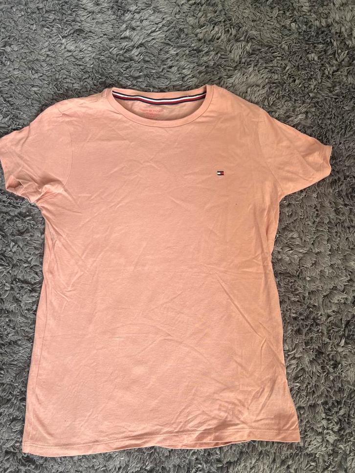 Tommy Hilfiger T-shirt Roze Maat 152/164 cm, Kinderen en Baby's, Kinderkleding | Maat 152, Zo goed als nieuw, Meisje, Shirt of Longsleeve