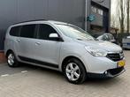 Dacia Lodgy 1.2 TCe Ambiance 7p. (Eerste eigenaar|12 mnd BOV, Auto's, Dacia, Stof, Gebruikt, Zwart, 4 cilinders