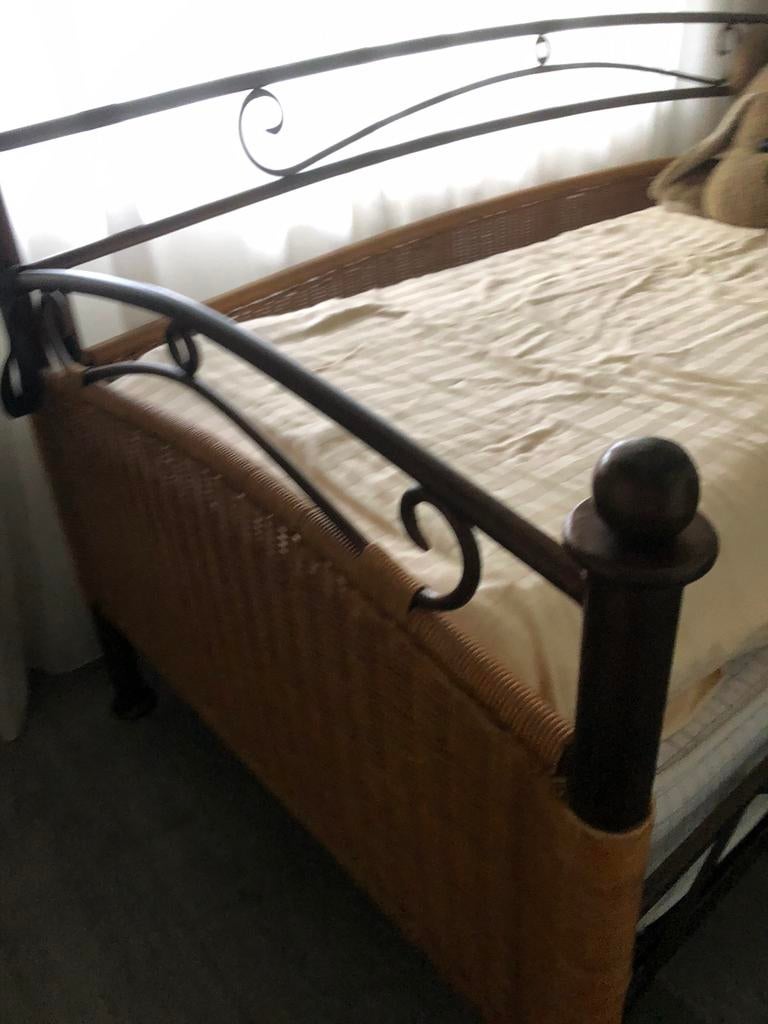 Een persoons bed, Eenpersoons, Ophalen of Verzenden, 200 cm, 100 cm