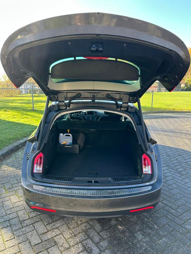 Opel Insignia 1.4 Turbo 103KW Sports Tourer 2012 Grijs, Auto's, Opel, 4 cilinders, Origineel Nederlands, Handgeschakeld, 1364 cc