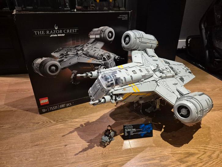 LEGO Star Wars UCS Razor Crest 75331 incl. iDisplayit stand, Kinderen en Baby's, Speelgoed | Duplo en Lego, Zo goed als nieuw