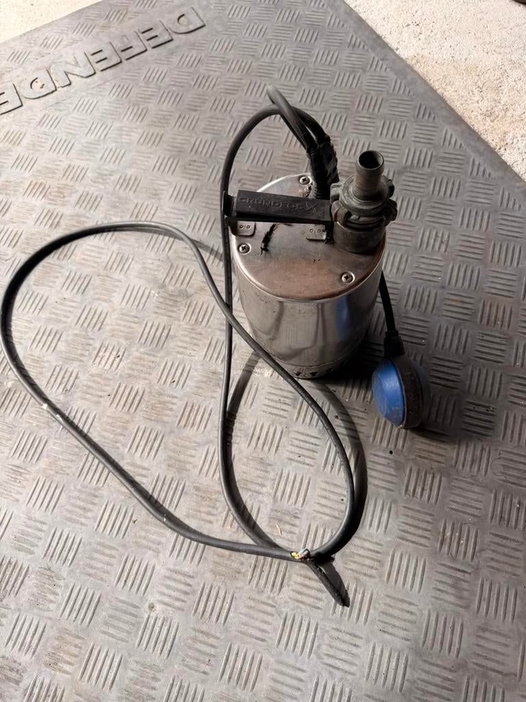 Grundfos dompelpomp, Ophalen of Verzenden, Gebruikt, Elektrisch, Dompelpomp