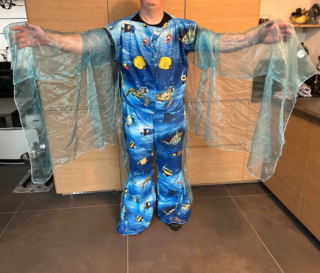 2x vissen of vis schilpad pak / onderwater thema loopgroep, Ophalen of Verzenden, Zo goed als nieuw, Maat 46/48 (XL) of groter