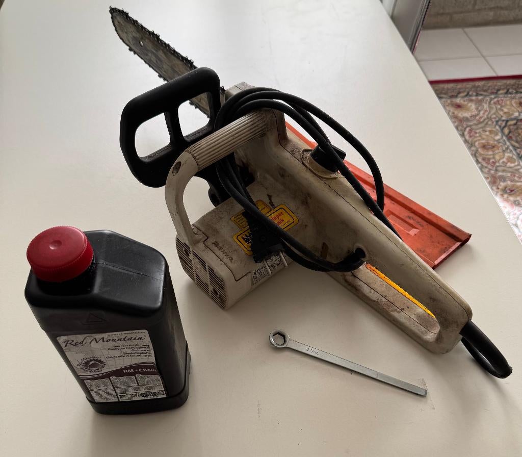 Kettingzaag STIHL E14, met slijpapparaat., Ophalen of Verzenden, Gebruikt, Overige soorten, Stihl