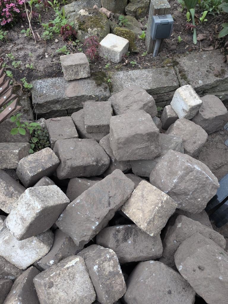 Cobblestones, Ophalen, Gebruikt