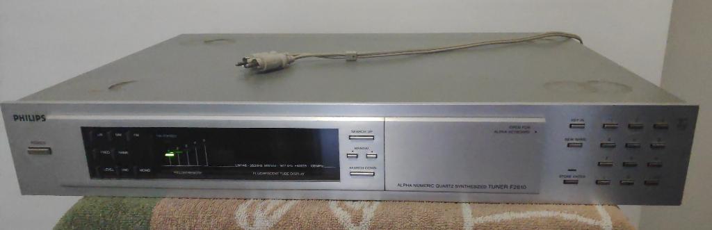 Philips F2610 Tuner, Ophalen of Verzenden, Gebruikt, Analoog