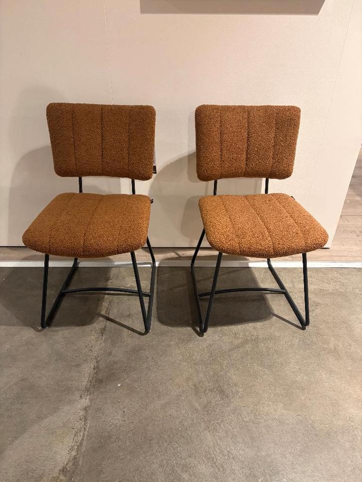 Eetkamerstoelen, Huis en Inrichting, Stoelen, Zo goed als nieuw, Twee, Leer, Metaal, Stof, Overige materialen, Grijs, Ophalen