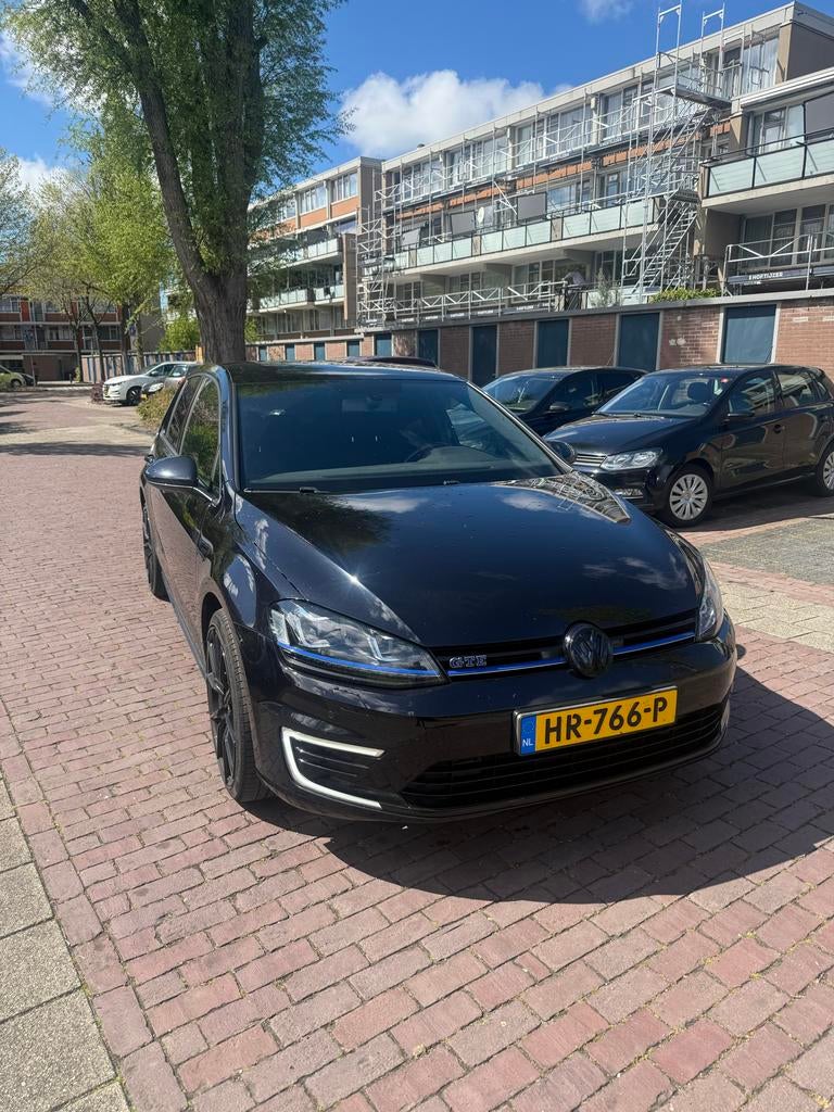 Volkswagen Golf 1.4 TSI Phev 204pk 5D DSG 2015 Zwart, Zwart, 1395 cc, 1499 kg, 149 pk