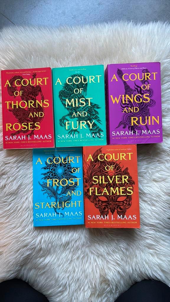 Sarah J Maas - ACOTAR serie Complete, Boeken, Fantasy, Zo goed als nieuw, Ophalen of Verzenden