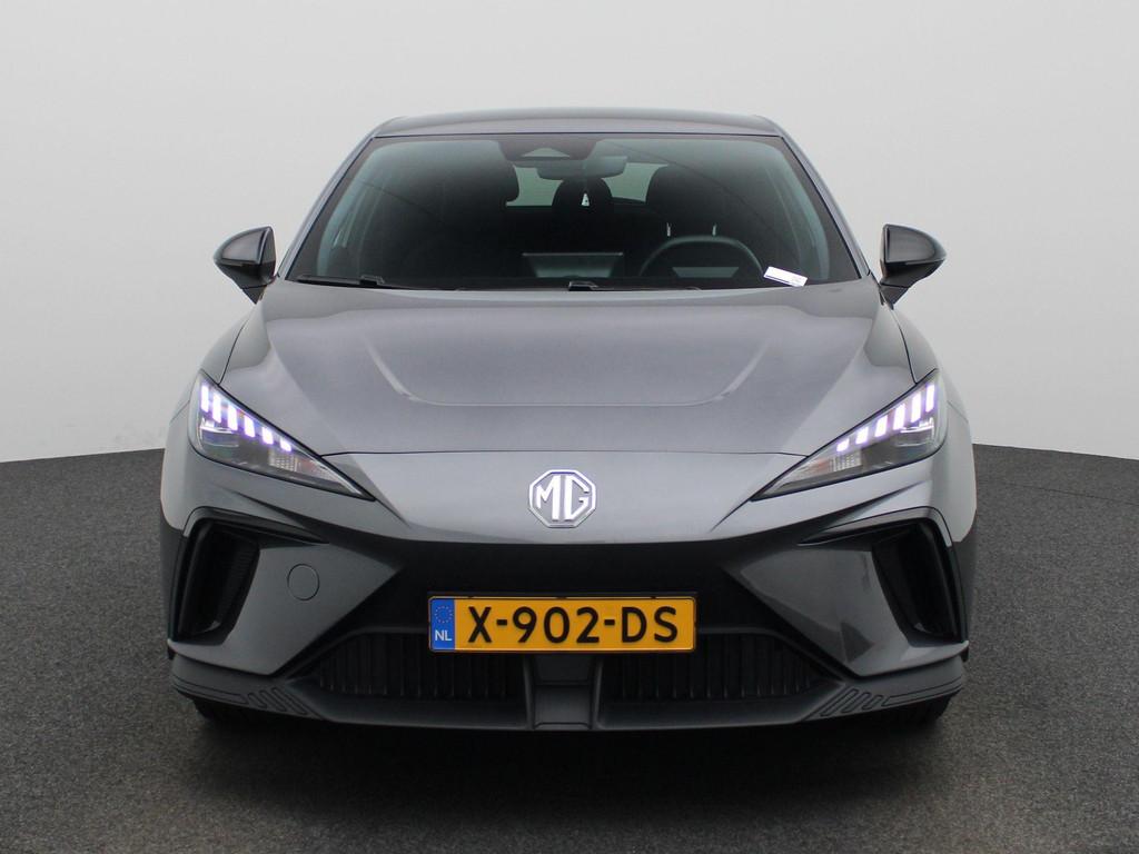 MG MG4 Electric Comfort 64 kWh | Airconditioning | Trekhaak, Auto's, MG, Automaat, Gebruikt, Origineel Nederlands, Zilver of Grijs