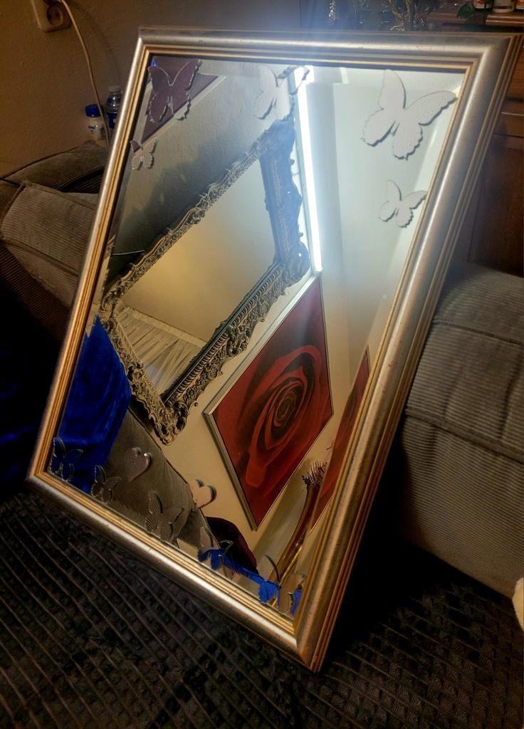 Spiegel met vlinders 60x80cm, Ophalen of Verzenden, Zo goed als nieuw