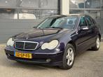 Mercedes-Benz C-Klasse 180 Elegance (bj 2001), Auto's, 1998 cc, Stof, Overige kleuren, 129 pk