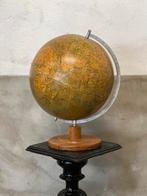 Oude globe wereldbol, Huis en Inrichting, Woonaccessoires | Wereldbollen, Gebruikt, Ophalen of Verzenden, Nvt, Nvt
