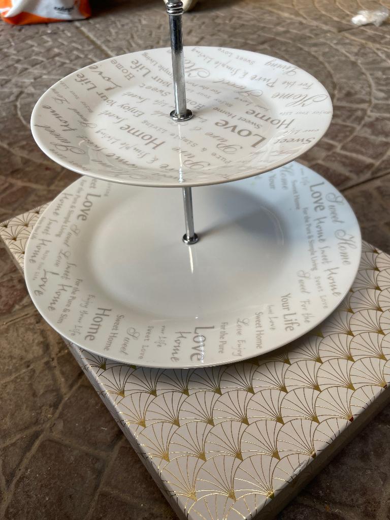 Etagere servies 8 stucks 2 laags, Ophalen