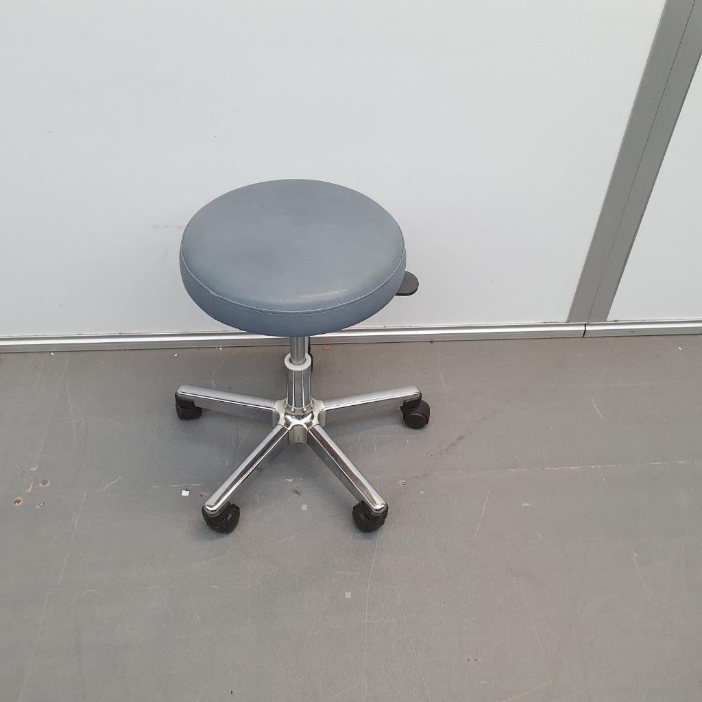 Oostwoud medische kruk - grijze skai, Ophalen, In hoogte verstelbaar, Gebruikt, Hout