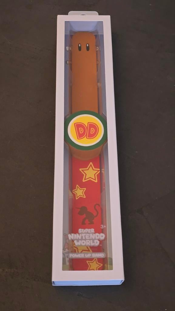 Super Nintendo World Diddy Kong Power-Up Band USJ, Ophalen of Verzenden, Nieuw