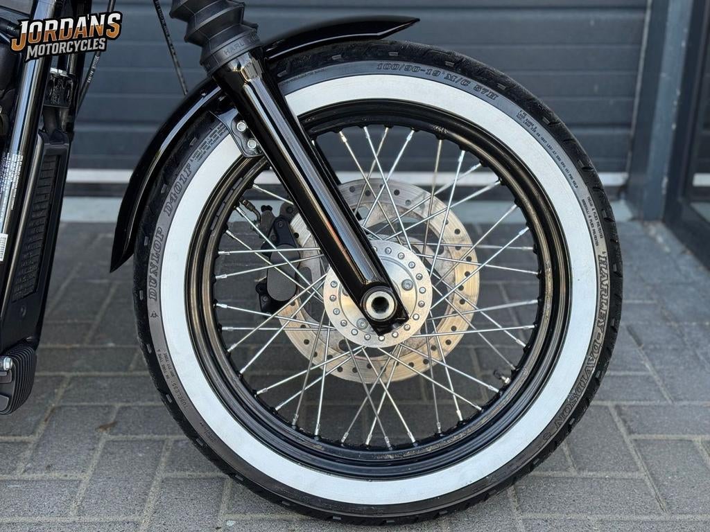 HARLEY-DAVIDSON STREET BOB 107 | white wall | V&H (bj 2018), HARLEY-DAVIDSON, Chopper, Bedrijf, Onbekend