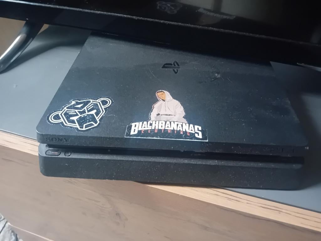 Playstation 4 met games En controllers, Spelcomputers en Games, Spelcomputers | Sony PlayStation Consoles | Accessoires, Ophalen