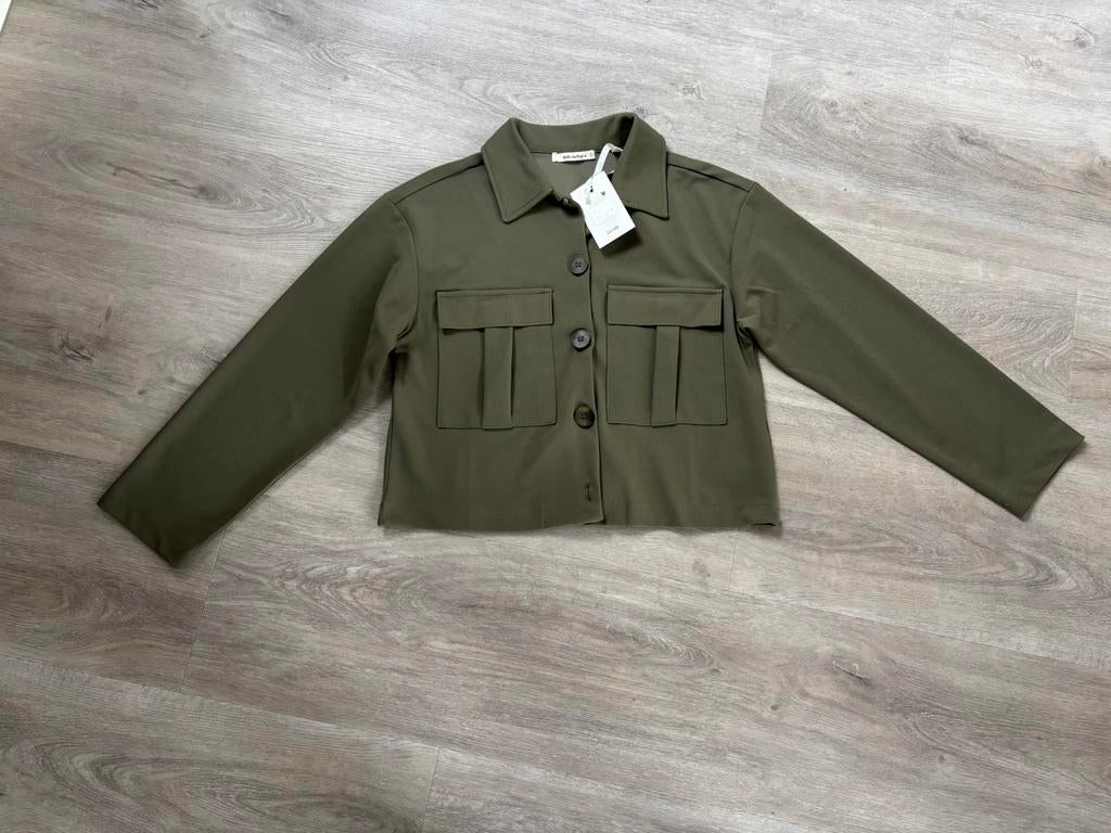 NIEUW Zusss kort jasje met zakken maat S - kleur moss green, Ophalen of Verzenden, Nieuw, Maat 36 (S), Groen