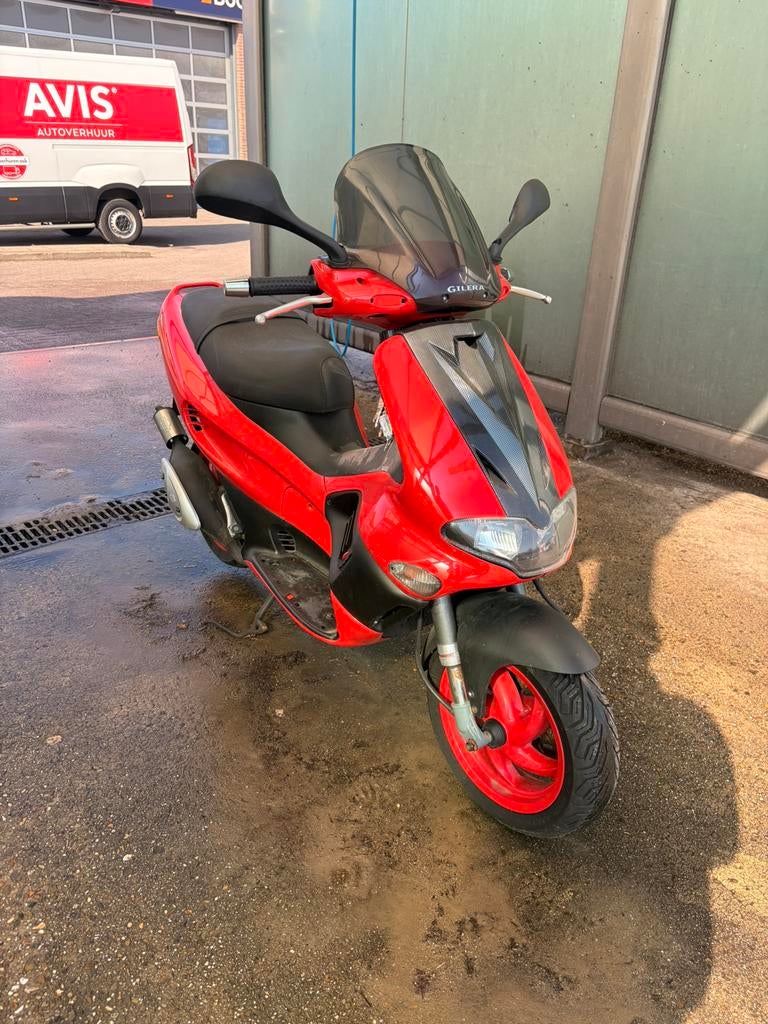 Gilera runner, Fietsen en Brommers, Scooters | Piaggio, Tweetakt, Overige modellen, Maximaal 45 km/u, 70 cc