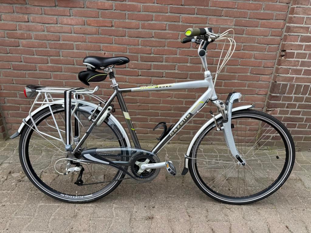 Zo goed als nieuw gazelle medeo herenfiets toerfiets fiets, Ophalen, 28 inch, Vering, Zo goed als nieuw