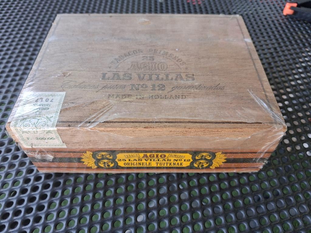 Kisje Agio tuitsigaren., Verzamelen, Ophalen of Verzenden, Zo goed als nieuw, Tabaksdoos of Verpakking