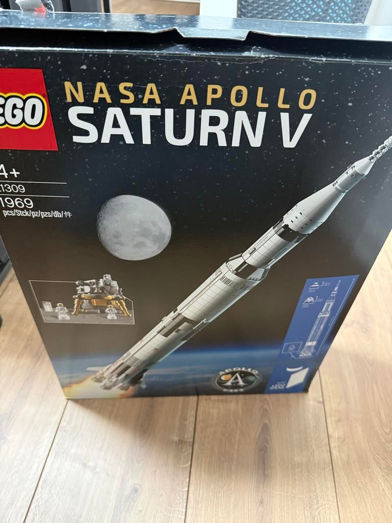 LEGO Ideas NASA Apollo Saturn V, Lego, Ophalen of Verzenden, Compleet, Complete set