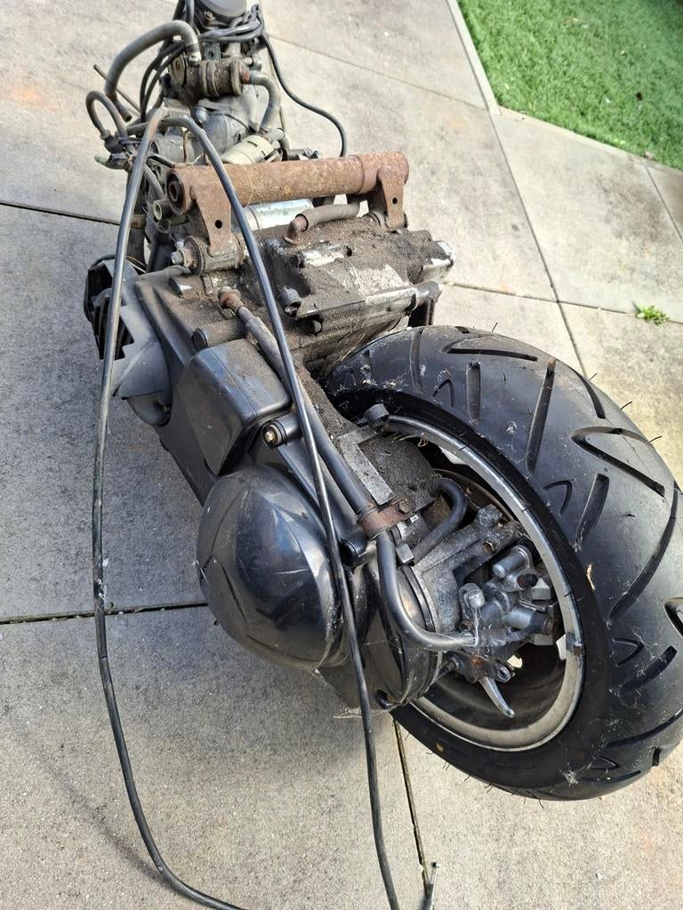 Suzuki burgman 400 blok. 18dkm, Motoren, Ophalen