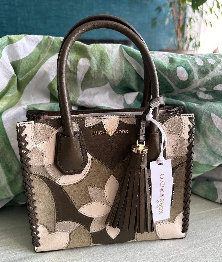 Groen Michael Kors Mercer Messenger leren tas crossbody, Sieraden, Tassen en Uiterlijk, Tassen | Damestassen, Nieuw, Schoudertasje