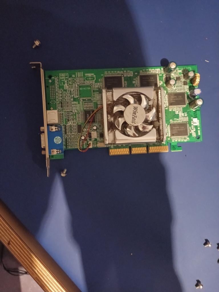 Oude videokaart voor retro pc - Getest en werkend, Computers en Software, Videokaarten, Ophalen, Gebruikt, Overige soorten, Tv-Out